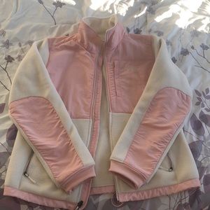 EUC Blush and cream The North Face Denali Sz M